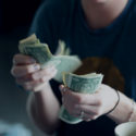 7 Tips to Control Restaurant Spending in 2022