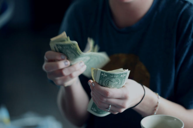 7 Tips to Control Restaurant Spending in 2022