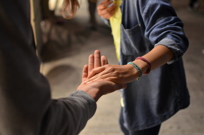 How You Can Use Facebook To Connect With Customers
